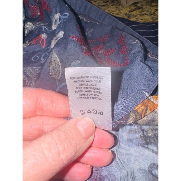 John Mark Workshop Chambray Peasant Top Grey L Embroidered Bell Sleeves Boho - Picture 9 of 12